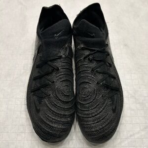 Nike Black Athletic Shoes